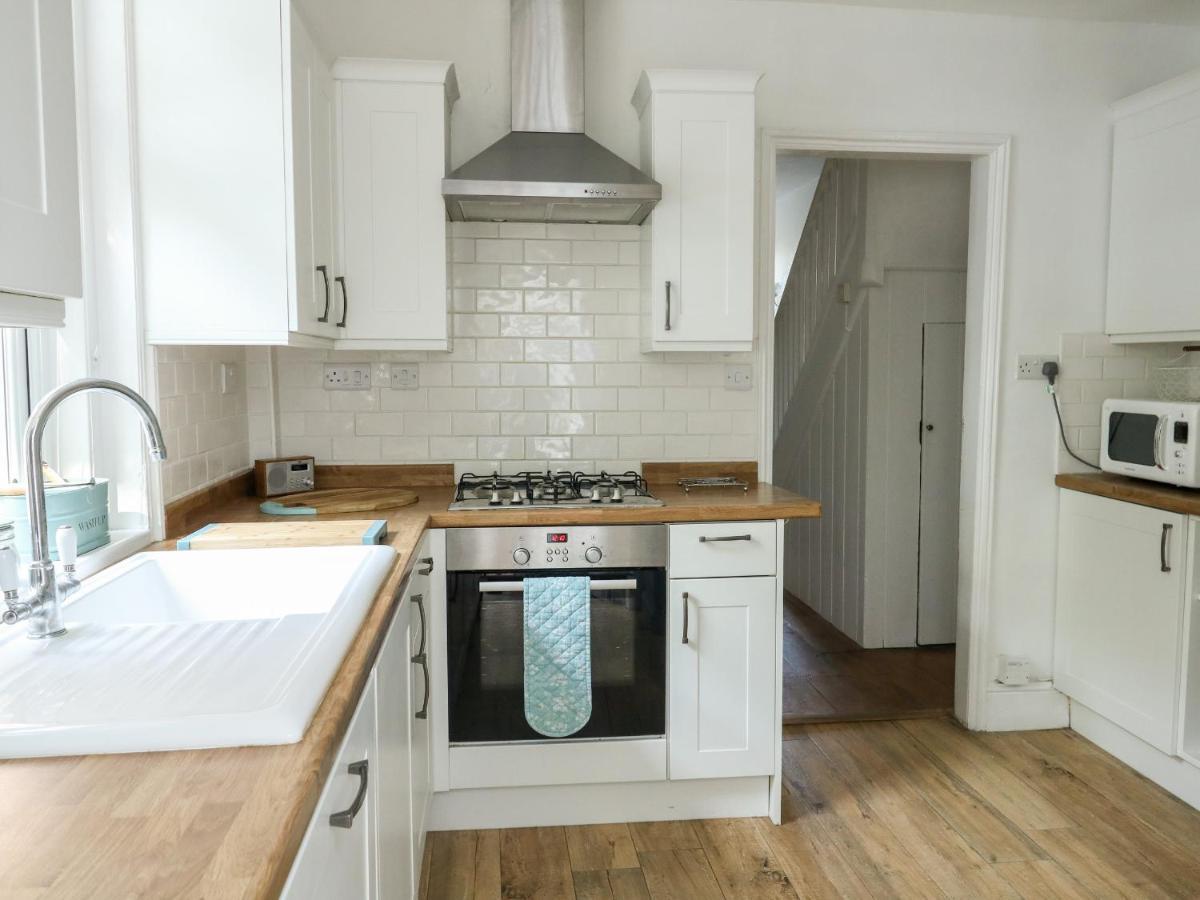 Elm Villa Wareham Extérieur photo