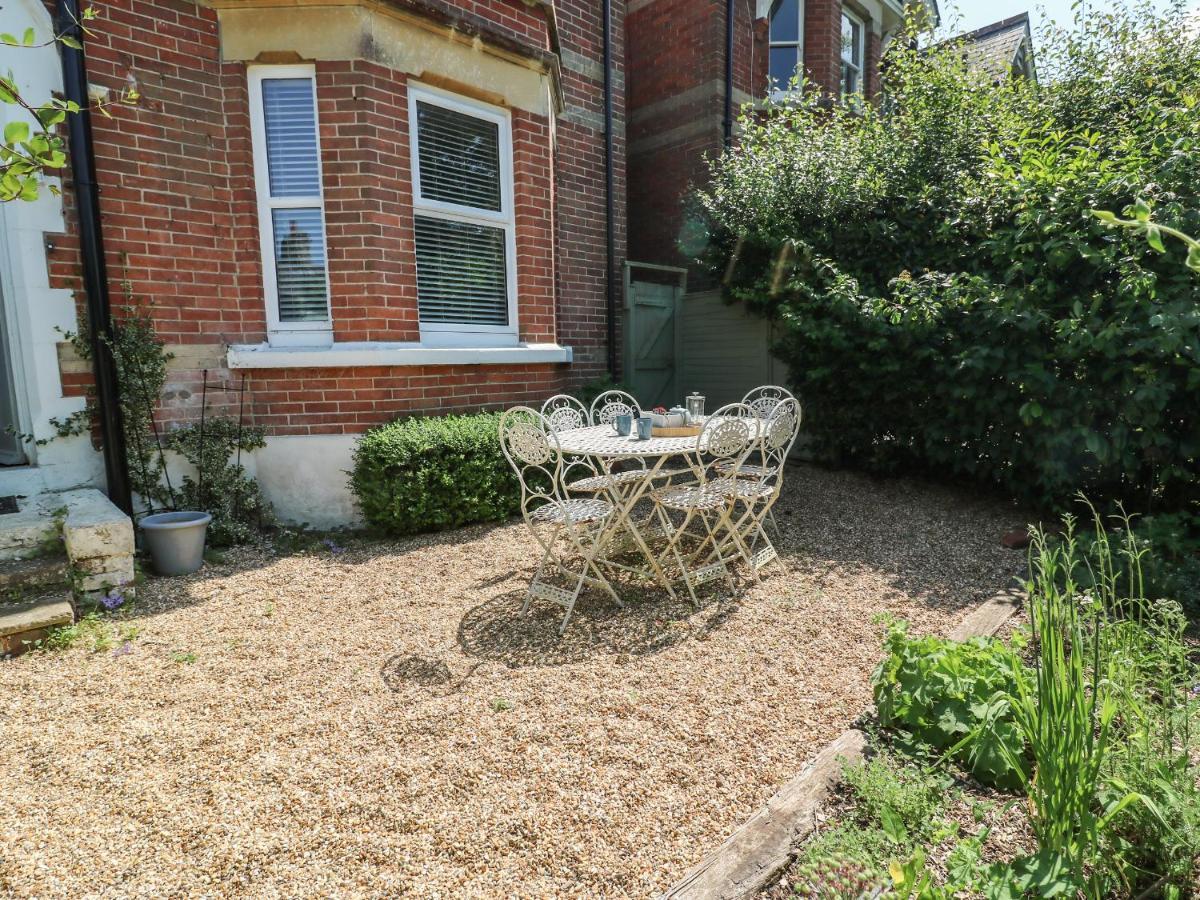 Elm Villa Wareham Extérieur photo