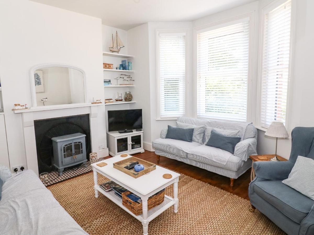 Elm Villa Wareham Extérieur photo